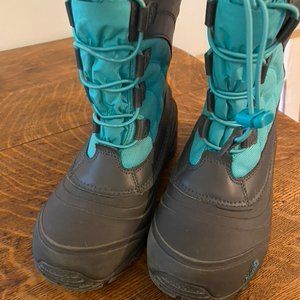 North Face Kids Alpenglow Unisex Snowboots Size 3